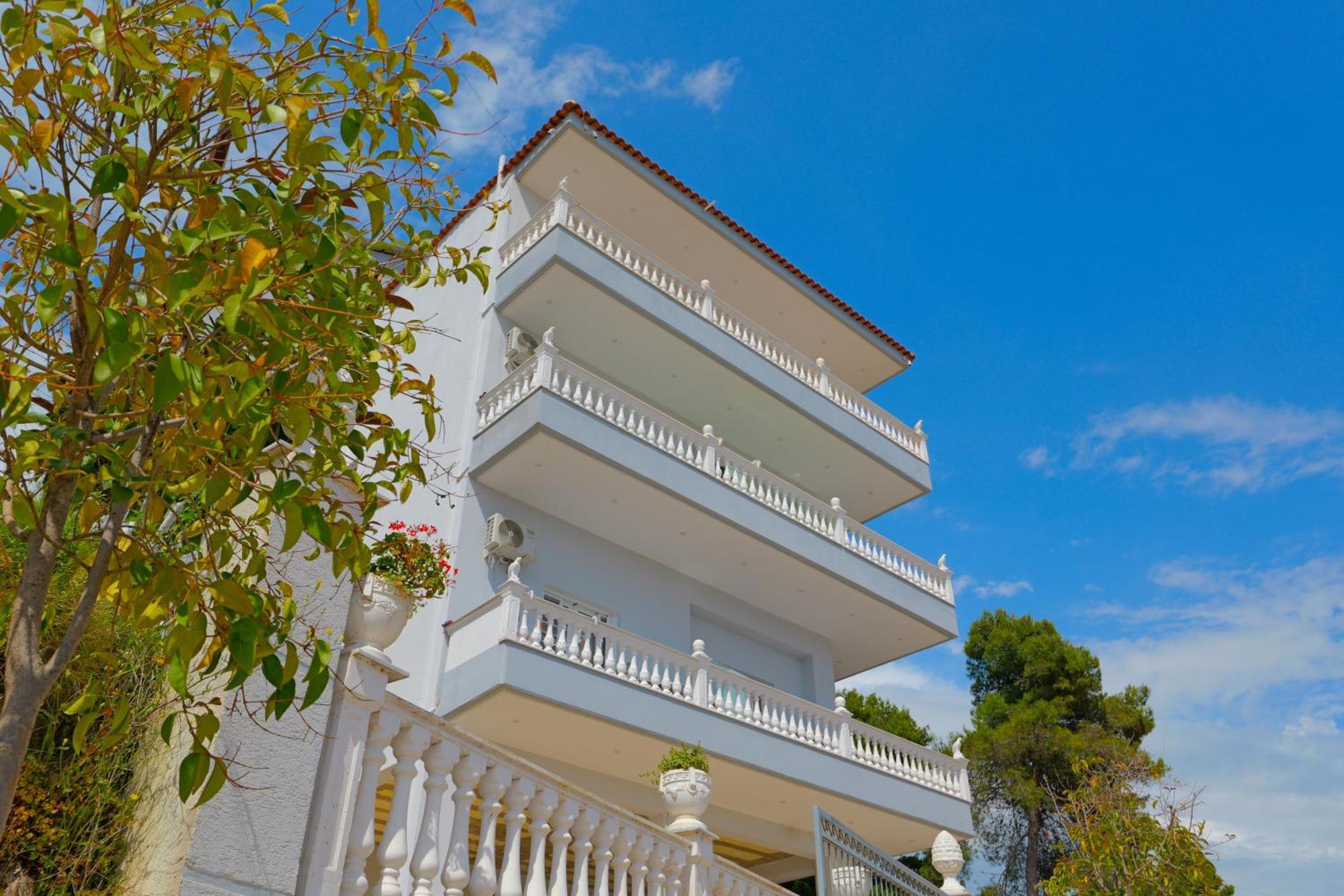 Vila Marina Apartments Sarande Exterior photo