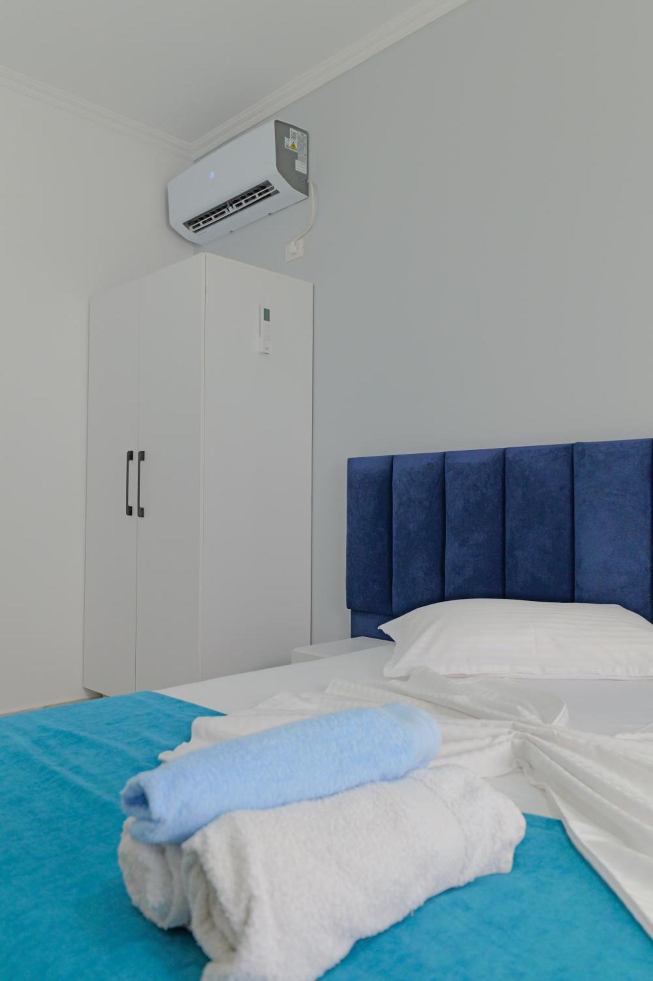 Vila Marina Apartments Sarande Exterior photo