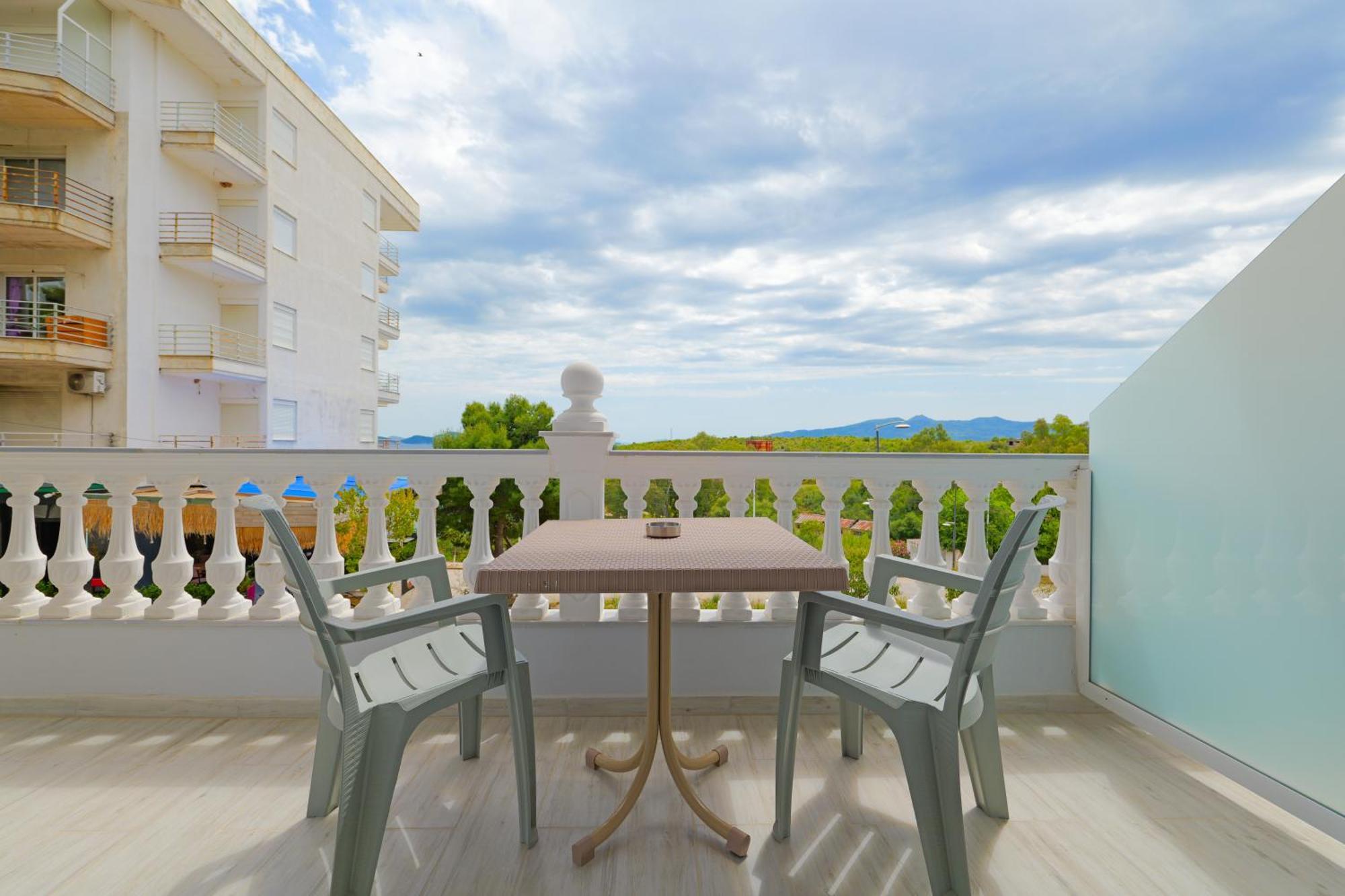 Vila Marina Apartments Sarande Exterior photo